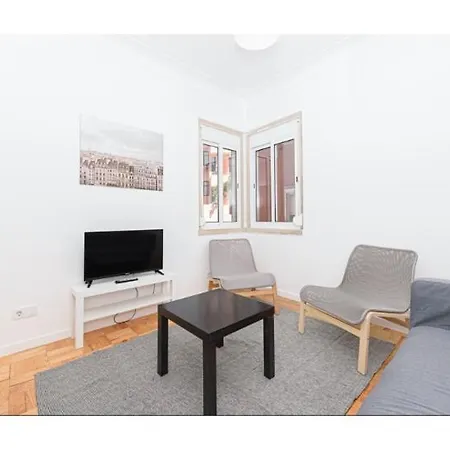 Houze Comfortable In Laranjeiras Lizbona